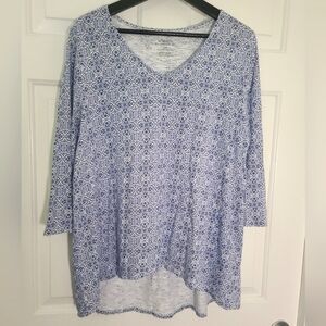 Chicos patterned quarter sleeve high low top